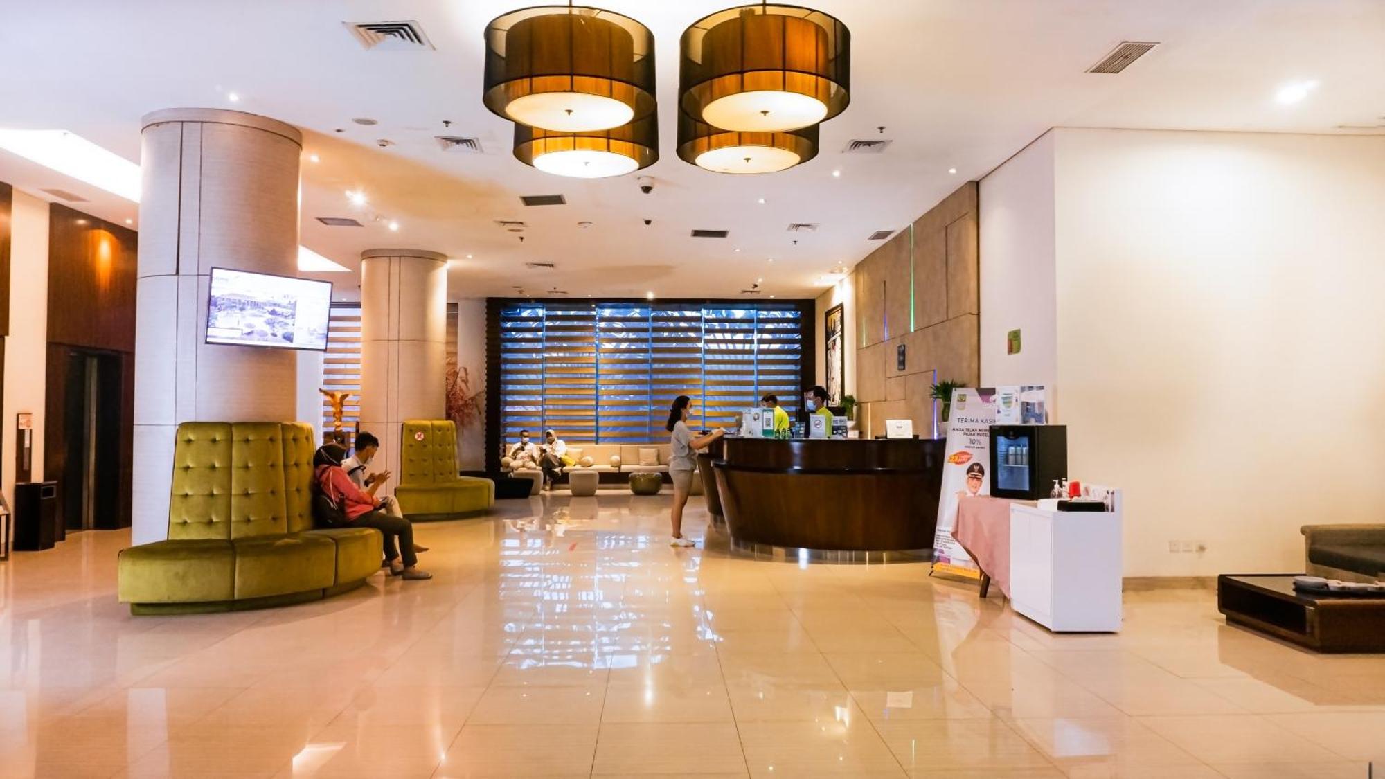 Hotel Primebiz Cikarang Exterior foto